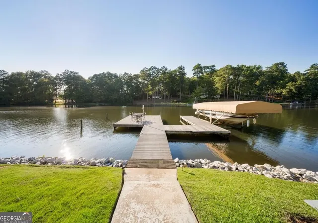 Photo 4 of Single family home for sale at 1550 Parks Ml Dr, Greensboro, GA 30642 | MLS# 10833901 | Listing updated on 2026-09-10