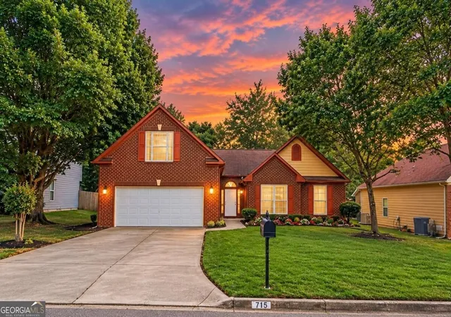 Photo 2 of Single family home for sale at 715 New Magnolia Ct, South Fulton, GA 30349 | MLS# 10842772 | Listing updated on 2026-09-23