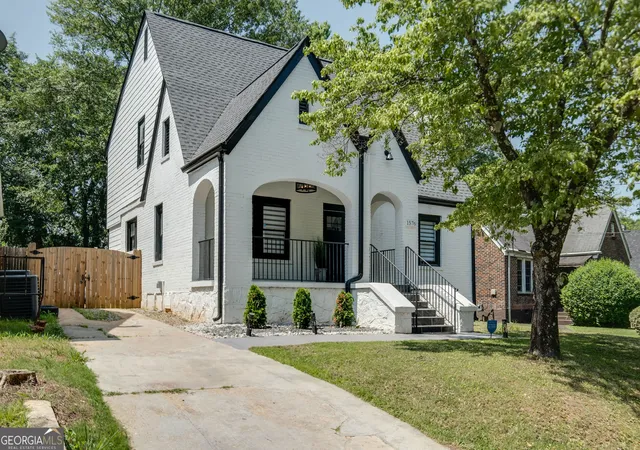 Photo 1 of Single family home for sale at 1576 Beecher St Sw, Atlanta, GA 30310 | MLS# 10831487 | Listing updated on 2026-09-06