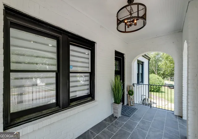 Photo 2 of Single family home for sale at 1576 Beecher St Sw, Atlanta, GA 30310 | MLS# 10831487 | Listing updated on 2026-09-06