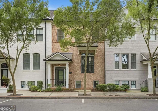 Photo 1 of Townhouse for sale at 372 Suwanee Ave, Suwanee, GA 30024 | MLS# 10846778 | Listing updated on 2026-09-30