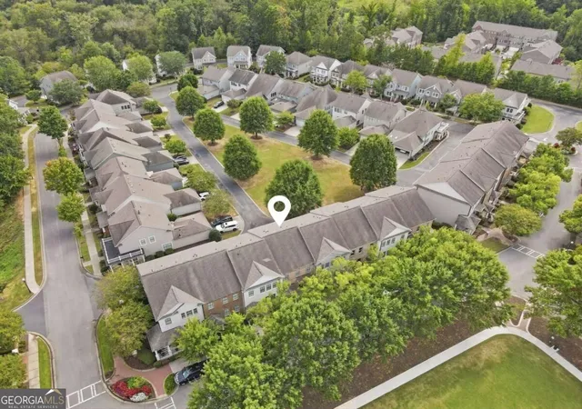 Photo 3 of Townhouse for sale at 372 Suwanee Ave, Suwanee, GA 30024 | MLS# 10846778 | Listing updated on 2026-09-30