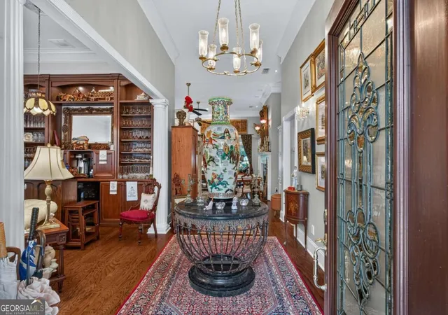 Photo 3 of Single family home for sale at 2 Parsons Ln, Savannah, GA 31411 | MLS# 10846247 | Listing updated on 2026-10-05