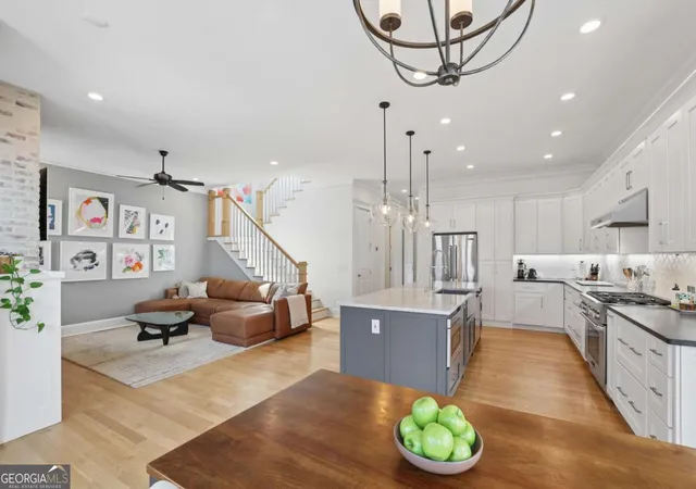 Photo 3 of Single family home for sale at 616 Fortune Pl Ne, Atlanta, GA 30312 | MLS# 10825327 | Listing updated on 2026-10-02