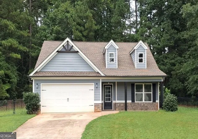 Photo 1 of Sale Pending at 100 Bark Cir, Milledgeville, GA 31061 | MLS# 10808805 | Listing updated on 2026-09-17