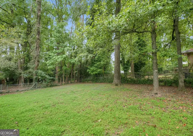 Photo 3 of Single family home for sale at 2762 Connally Dr SW, Atlanta, GA 30311 | MLS# 10851428 | Listing updated on 2026-09-23