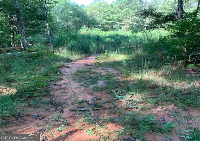 Photo 3 of House for sale at 4000 Landham/Campbellton Rd, Fairburn, GA 30213 | MLS# 10828807 | Listing updated on 2026-10-08