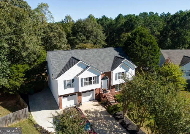 Photo 3 of Single family home for sale at 3265 Bethesda Park Ct, Lawrenceville, GA 30044 | MLS# 10837391 | Listing updated on 2026-09-15