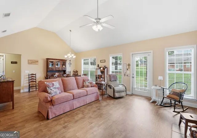 Photo 3 of Single family home for sale at 815 Maple Dr, Statesboro, GA 30461 | MLS# 10841456 | Listing updated on 2026-09-08