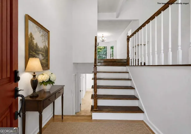 Photo 2 of Single family home for sale at 2516 Lorne Ct Sw, Marietta, GA 30064 | MLS# 10820293 | Listing updated on 2026-09-13