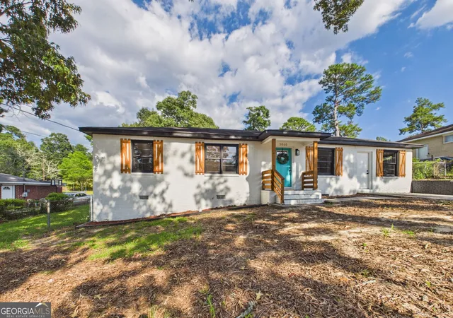 Photo 1 of Single family home for sale at 5060 Pinefield Dr, Macon, GA 31206 | MLS# 10838869 | Listing updated on 2026-09-21