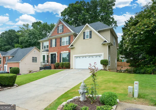 Photo 3 of Single family home for sale at 4355 Laurian Dr NW, Kennesaw, GA 30144 | MLS# 10846549 | Listing updated on 2026-09-30