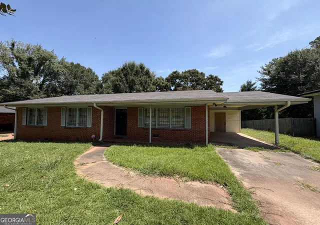 Photo 1 of Sale Pending at 2578 Boulder Rd Se, Atlanta, GA 30316 | MLS# 10842388 | Listing updated on 2026-09-11