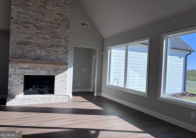 Photo 3 of Sale Pending at 678 Inman Rd #1, Fayetteville, GA 30215 | MLS# 10742220 | Listing updated on 2026-10-28