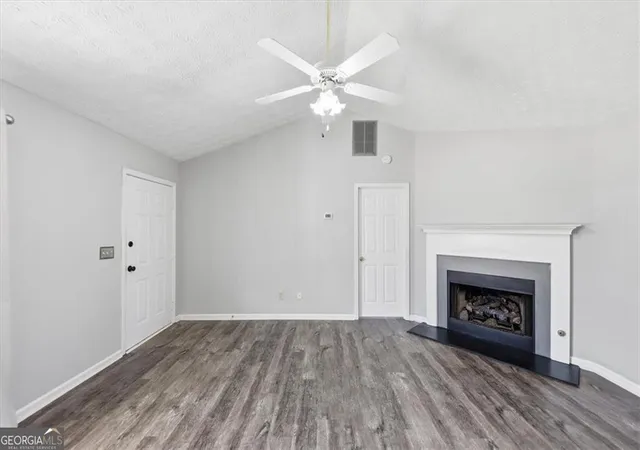 Photo 3 of Sale Pending at 133 Carols Ln, Locust Grove, GA 30248 | MLS# 10804614 | Listing updated on 2026-09-30
