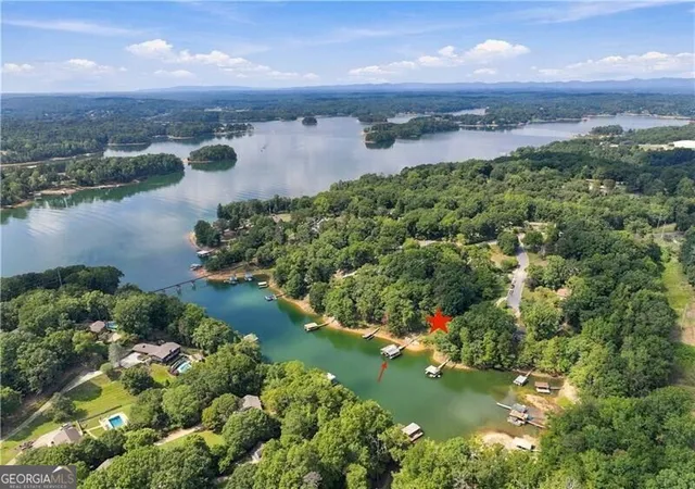 Photo 3 of Single family home for sale at 688 Harbor Cvs, Gainesville, GA 30501 | MLS# 10850735 | Listing updated on 2026-10-08