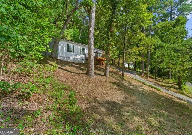 Photo 2 of Single family home for sale at 258 Curtis Cir Se, Calhoun, GA 30701 | MLS# 10840946 | Listing updated on 2026-09-19