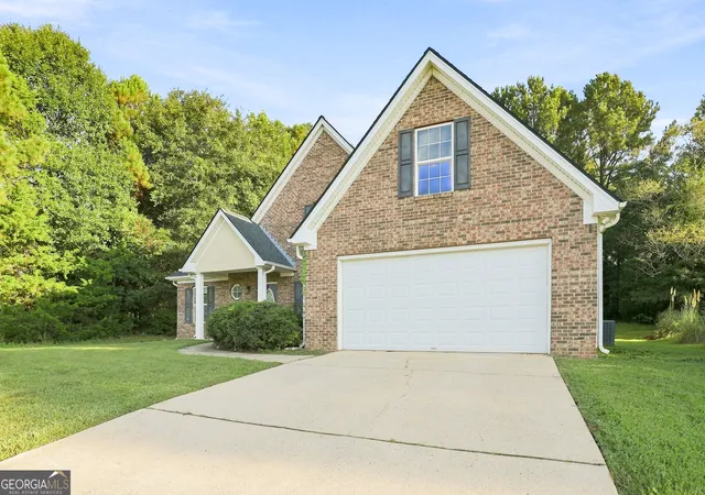 Photo 2 of Single family home for sale at 109 Dorsey Springs Dr, Hampton, GA 30228 | MLS# 10843362 | Listing updated on 2026-09-10