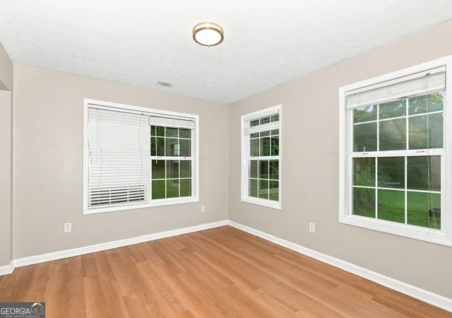 Photo 4 of Single family home for sale at 109 Dorsey Springs Dr, Hampton, GA 30228 | MLS# 10843362 | Listing updated on 2026-09-10