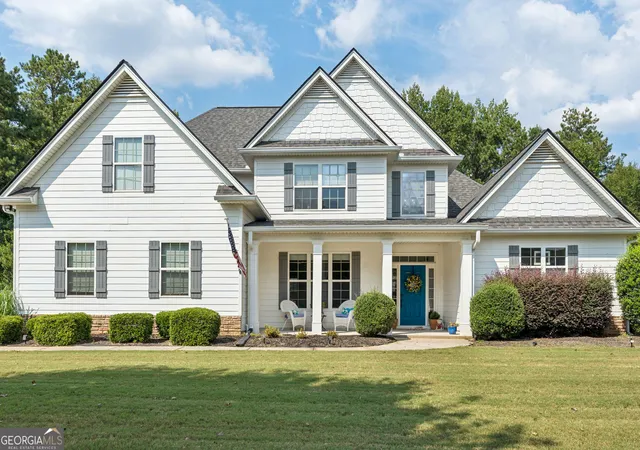 Photo 1 of Single family home for sale at 200 Yellowwood Dr, Sharpsburg, GA 30277 | MLS# 10839961 | Listing updated on 2026-09-18