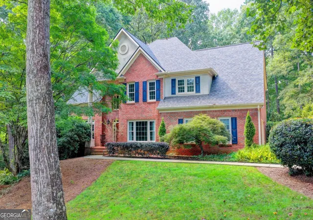 Photo 3 of Single family home for sale at 375 Petersford Way, Milton, GA 30004 | MLS# 10833480 | Listing updated on 2026-09-18