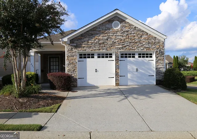 Photo 1 of Single family home for sale at 231 Abercorn Way, Woodstock, GA 30188 | MLS# 10846729 | Listing updated on 2026-10-08