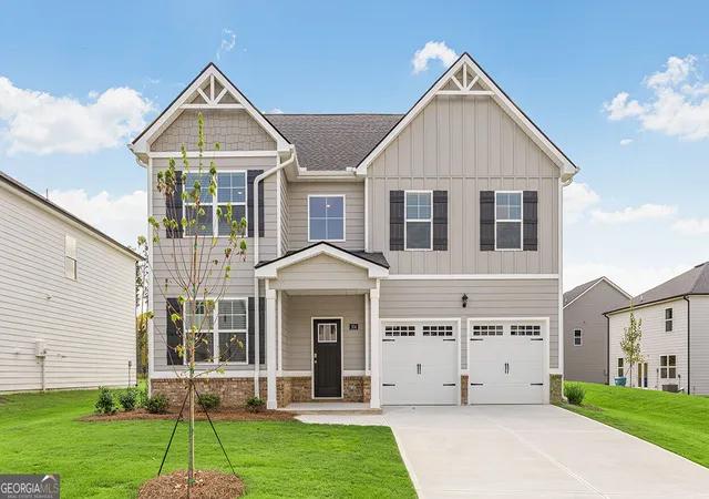 Photo 1 of Sale Pending at 204 Friendship Oak Wy, Hampton, GA 30228 | MLS# 10804291 | Listing updated on 2026-10-02