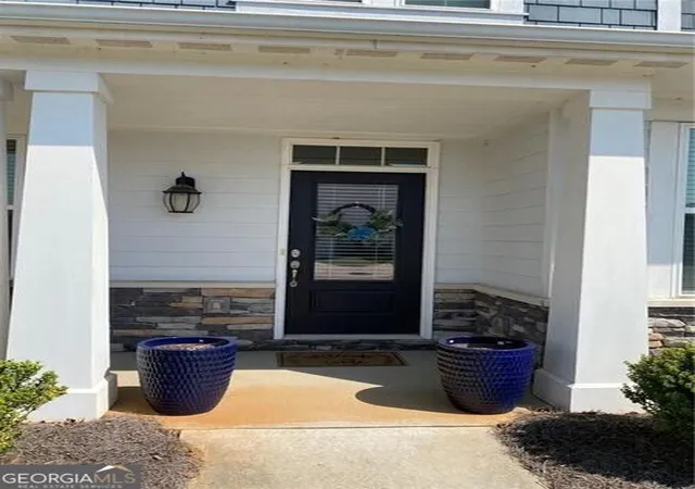 Photo 4 of Single family home for sale at 13 Candlewood Ln, Hoschton, GA 30548 | MLS# 10848088 | Listing updated on 2026-10-04