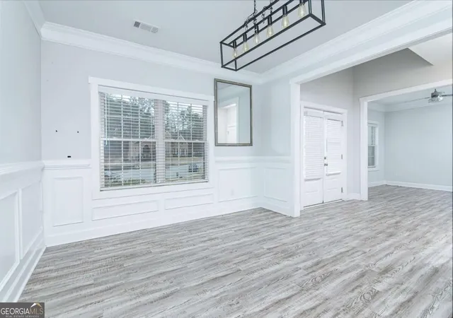 Photo 2 of Single family home for sale at 5659 Eternal Dr, Atlanta, GA 30349 | MLS# 10843114 | Listing updated on 2026-10-15