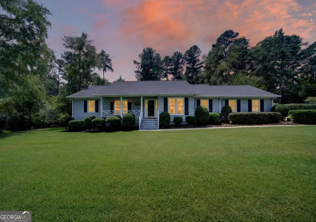 Photo 2 of Single family home for sale at 3631 Sussex Dr Ne, Milledgeville, GA 31061 | MLS# 10830714 | Listing updated on 2026-09-04