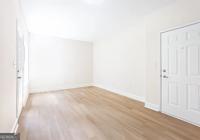 Photo 3 of Single family home for sale at 1075 Peachtree Walk Ne #A312, Atlanta, GA 30309 | MLS# 10825934 | Listing updated on 2026-09-01