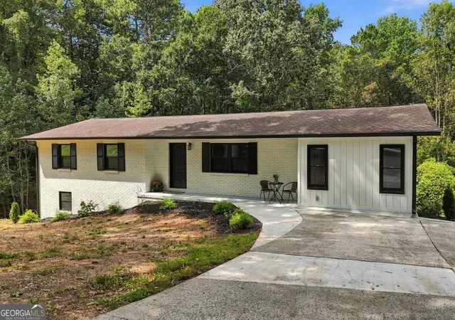 Photo 1 of Single family home for sale at 125 Westview St, Canton, GA 30114 | MLS# 10845845 | Listing updated on 2026-10-02