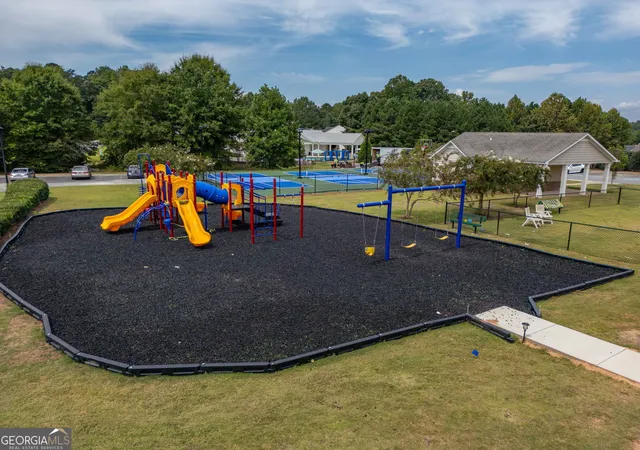 Photo 39 of Townhouse for sale at 4 Madaline Ln, Dawsonville, GA 30534 | MLS# 10835501 | Listing updated on 2026-09-11