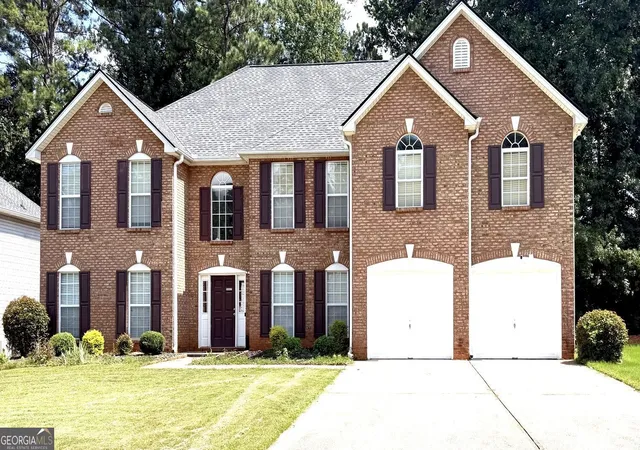 Photo 2 of Single family home for sale at 3070 Emden Trl, Snellville, GA 30039 | MLS# 10841329 | Listing updated on 2026-09-21