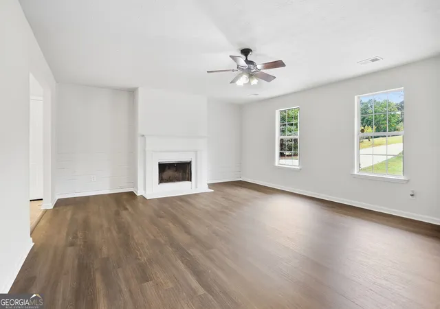 Photo 4 of Single family home for sale at 310 Kaden Ct, Mcdonough, GA 30252 | MLS# 10855297 | Listing updated on 2026-10-31