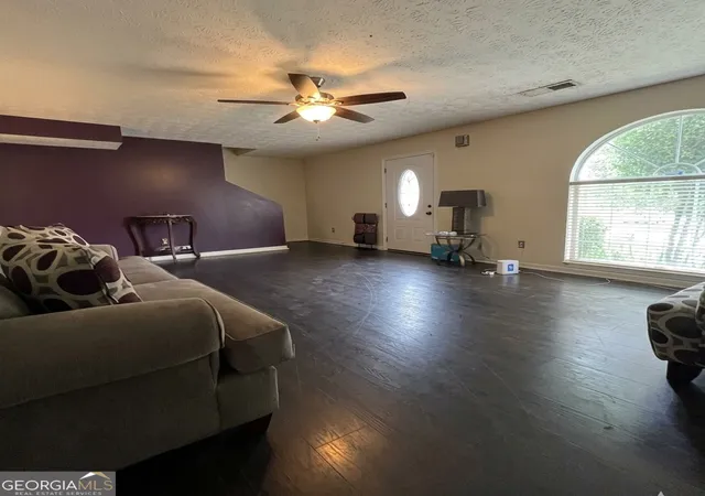 Photo 3 of Single family home for sale at 2759 Holly Berry Dr, Ellenwood, GA 30294 | MLS# 10764671 | Listing updated on 2026-09-02
