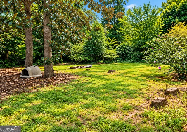 Photo 3 of Single family home for sale at 127 Ellendale Ln Nw, Atlanta, GA 30318 | MLS# 10852983 | Listing updated on 2026-09-29