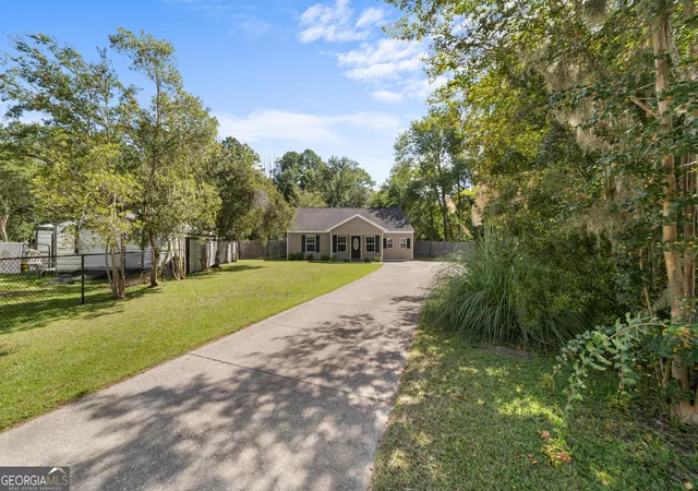 Photo 3 of Single family home for sale at 11 Maggies Jct, Guyton, GA 31312 | MLS# 10840895 | Listing updated on 2026-09-19