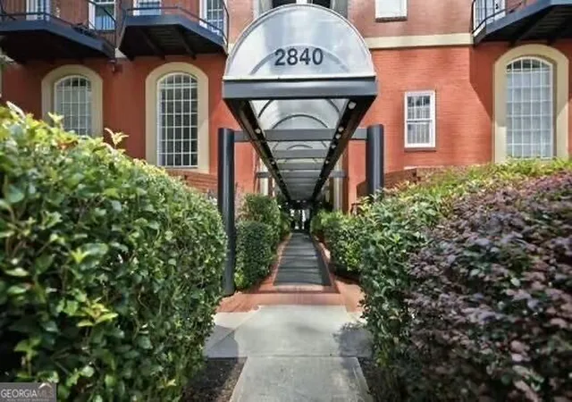 Photo 2 of Condo for sale at 2840 Peachtree Rd Nw #510, Atlanta, GA 30305 | MLS# 10843146 | Listing updated on 2026-09-10