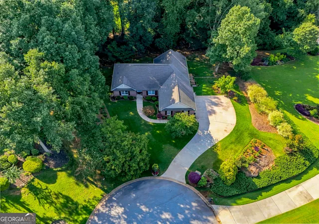 Photo 3 of Single family home for sale at 4031 Princeton Pl, Gainesville, GA 30507 | MLS# 10842290 | Listing updated on 2026-09-23