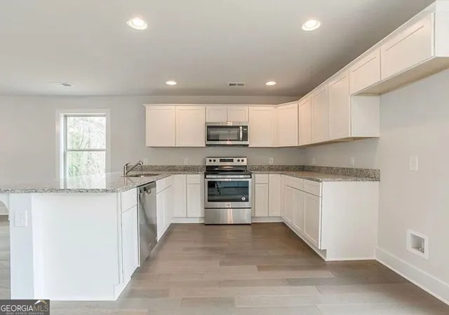 Photo 1 of Single family home for sale at 1880 Sawnee Trl, Cumming, GA 30041 | MLS# 10851027 | Listing updated on 2026-10-06