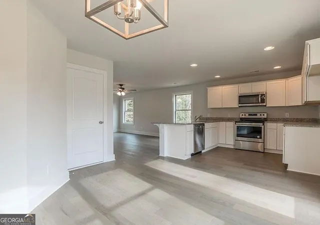 Photo 2 of Single family home for sale at 1880 Sawnee Trl, Cumming, GA 30041 | MLS# 10851027 | Listing updated on 2026-10-06