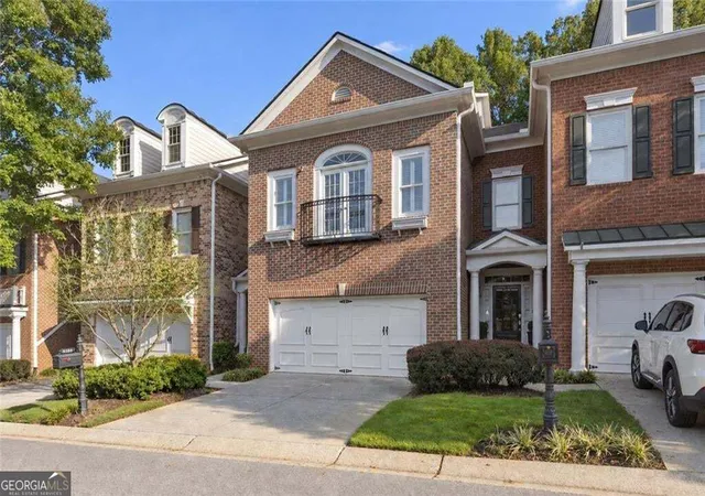 Photo 2 of Townhouse for sale at 3105 Village Green Dr, Roswell, GA 30075 | MLS# 10848351 | Listing updated on 2026-09-22
