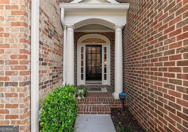 Photo 3 of Townhouse for sale at 3105 Village Green Dr, Roswell, GA 30075 | MLS# 10848351 | Listing updated on 2026-09-22