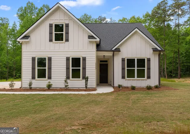 Photo 1 of Single family home for sale at 67 Oak Rd, Locust Grove, GA 30248 | MLS# 10851974 | Listing updated on 2026-10-07