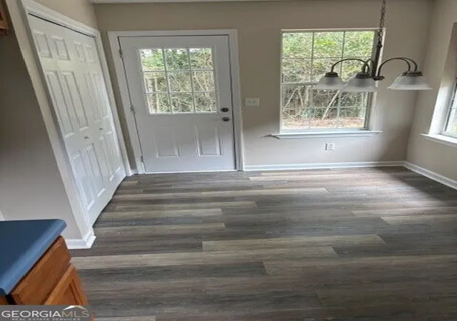 Photo 3 of Single family home for sale at 277 Queens Ct, Jackson, GA 30233 | MLS# 10851762 | Listing updated on 2026-10-07