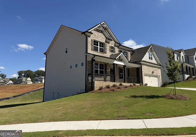 Photo 2 of Single family home for sale at 1096 Hawkins Creek Dr, Jefferson, GA 30549 | MLS# 10769142 | Listing updated on 2026-09-09