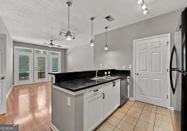 Photo 3 of Condo for sale at 400 17th Street NW #1247, Atlanta, GA 30363 | MLS# 10833988 | Listing updated on 2026-09-23