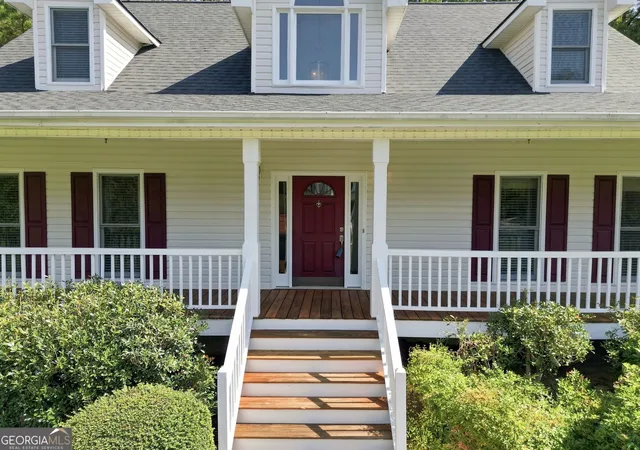 Photo 2 of Single family home for sale at 81 Vestry Walk, Douglasville, GA 30134 | MLS# 10836740 | Listing updated on 2026-09-14