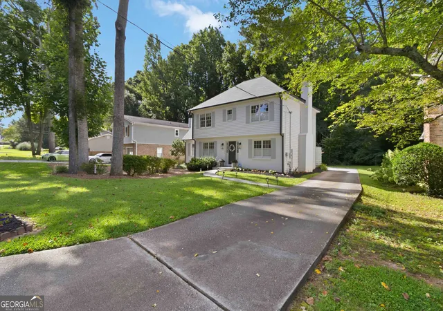 Photo 3 of Single family home for sale at 4249 Duesenberg Dr, Tucker, GA 30084 | MLS# 10842889 | Listing updated on 2026-09-24